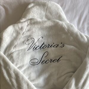 Victoria's Secret White Plush Robe